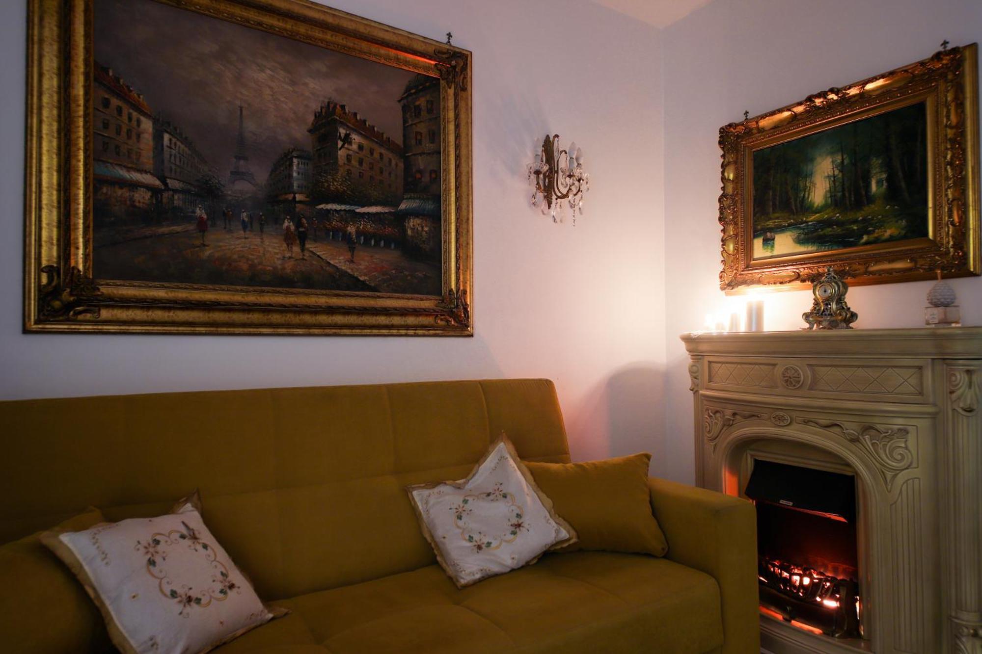 Giallo Napoletano Home نابولي المظهر الخارجي الصورة