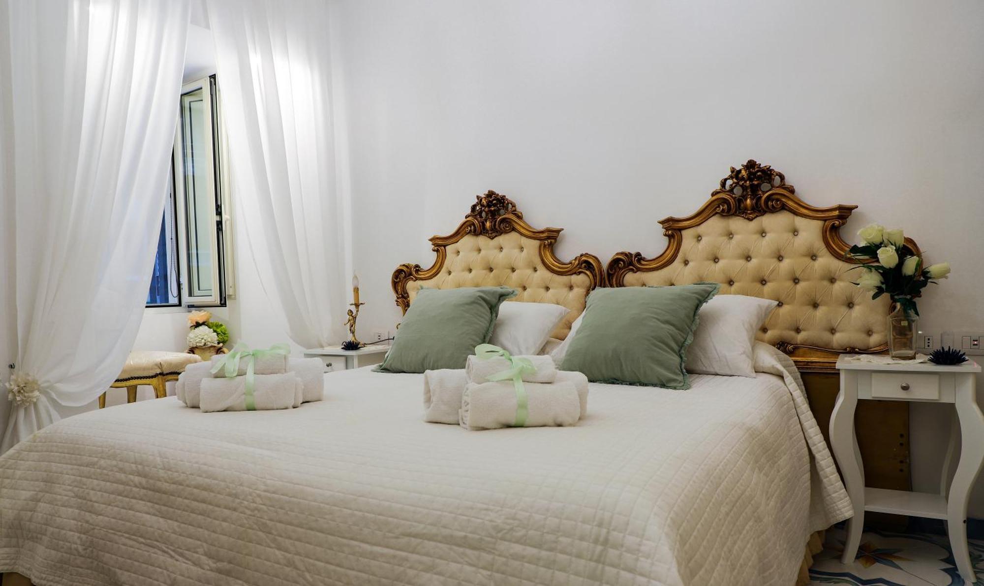 Giallo Napoletano Home نابولي المظهر الخارجي الصورة