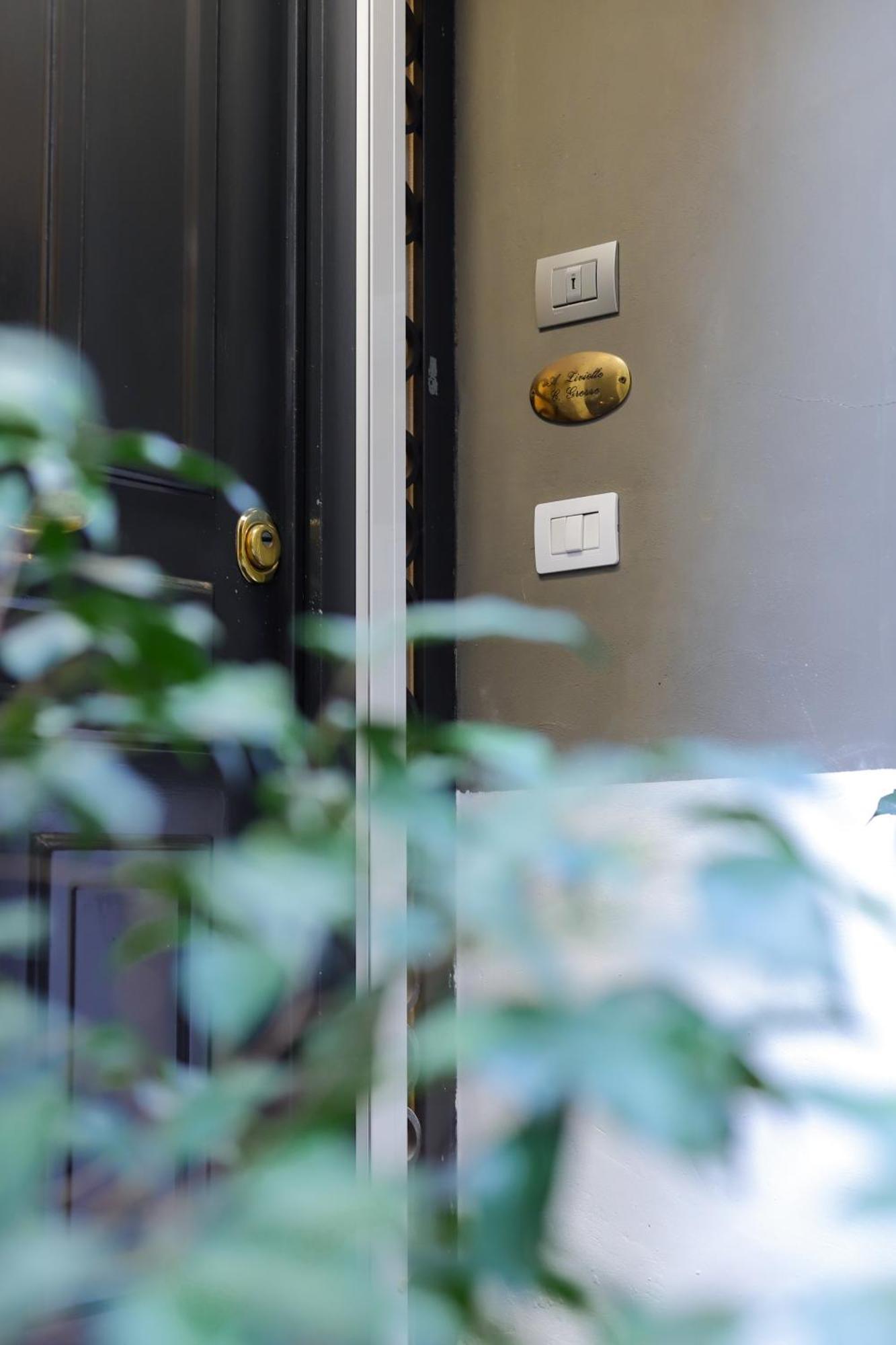 Giallo Napoletano Home نابولي المظهر الخارجي الصورة
