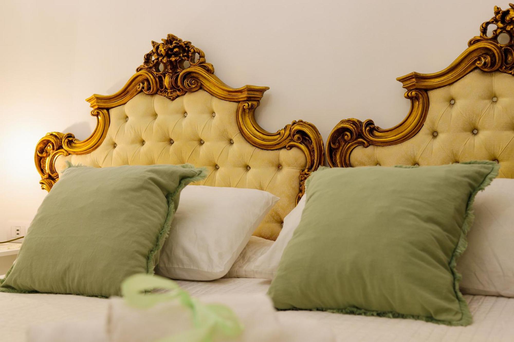 Giallo Napoletano Home نابولي المظهر الخارجي الصورة